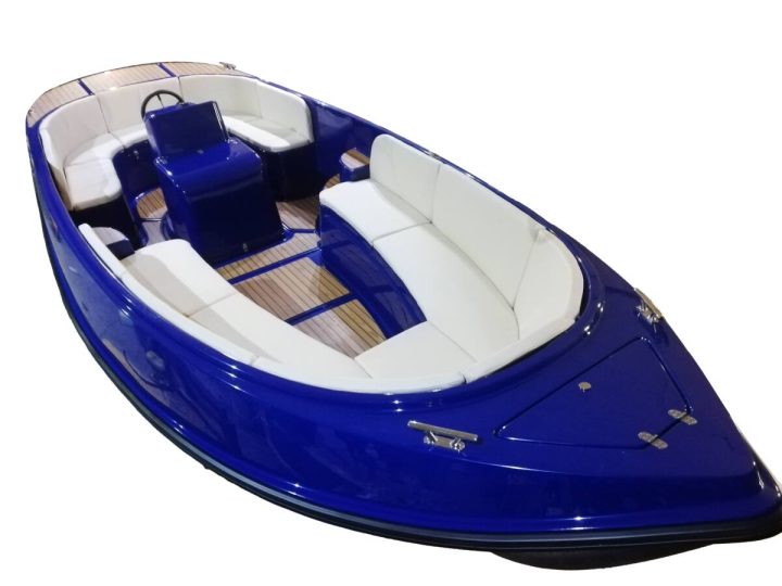 Mootorpaat Sunrise 700 Tender – изображение 1